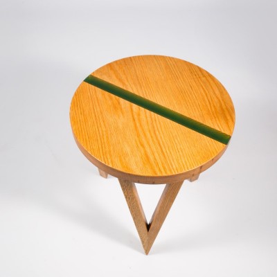 WOODY TABLES